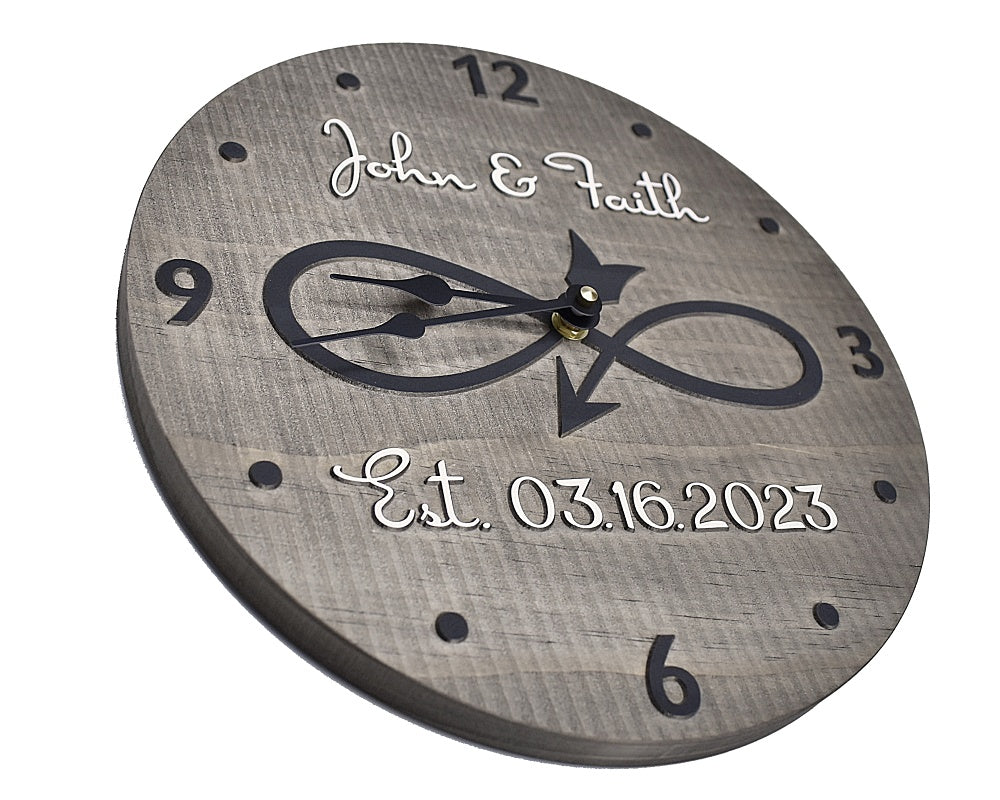 (E) 11 Inch Personalized Clock