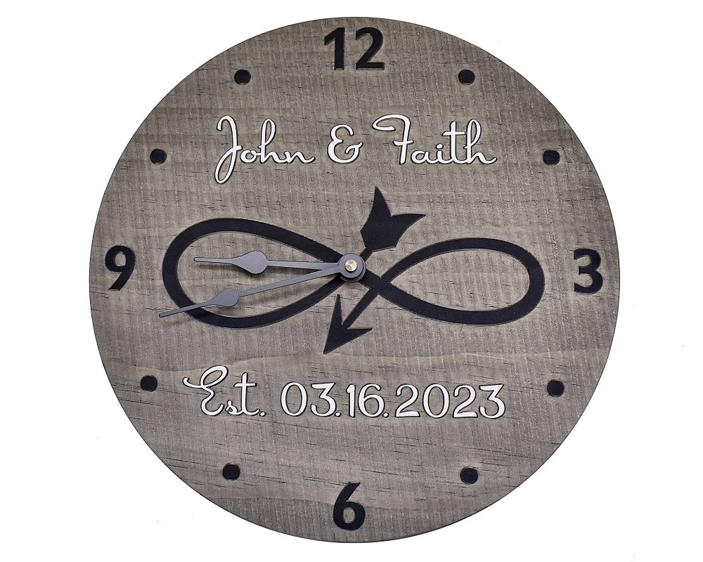 (E) 11 Inch Personalized Clock